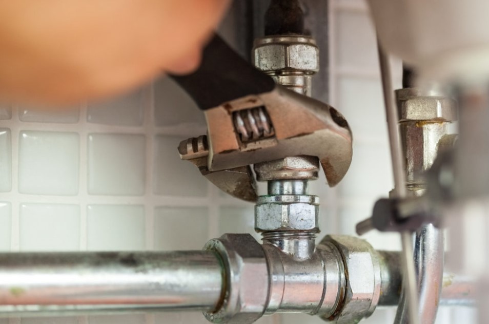 How to Choose the Best 24/7 Emergency Plumbing Service: Key Factors to Consider